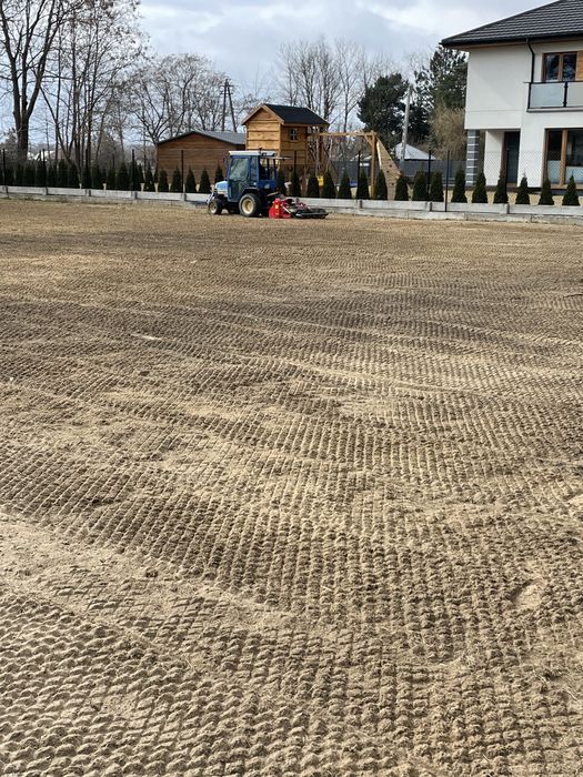 Minikoparka, koparko-ładowarka, glebogryzarka separacyjna