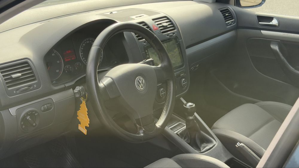 VOLKSWAGEN GOLF 2.0 TDi DIESEL 140 CAVALOS NACIONAL