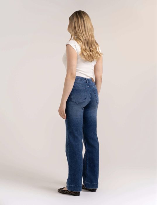 Spodnie damskie jeansy granatowe 36