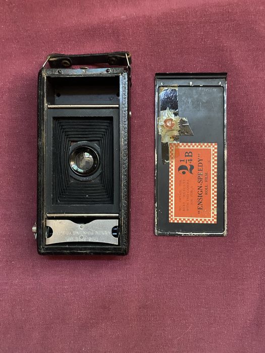 Rara camera Synchro Ensign