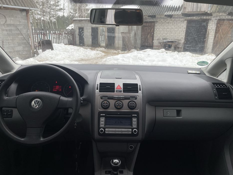 продам Volkswagen Touran