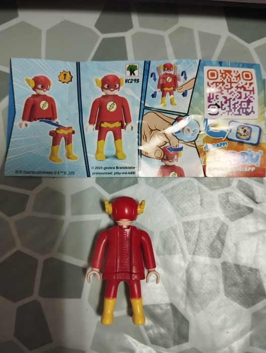 Figurino Flash Playmobil kinker surpresa