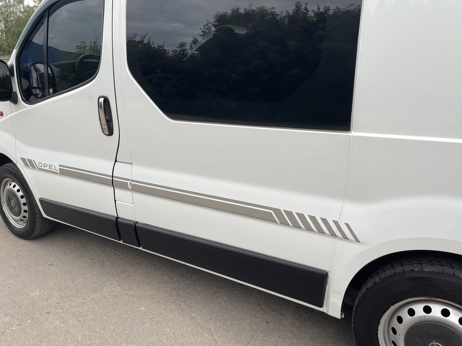 Продам Opel Vivaro