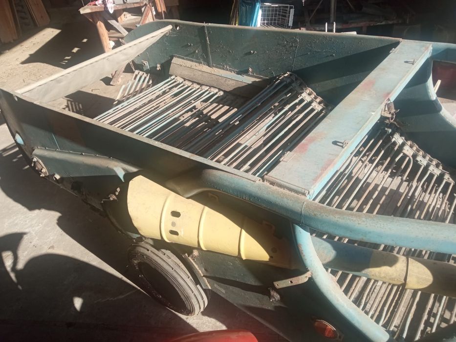 Kopaczka części wałek WOM