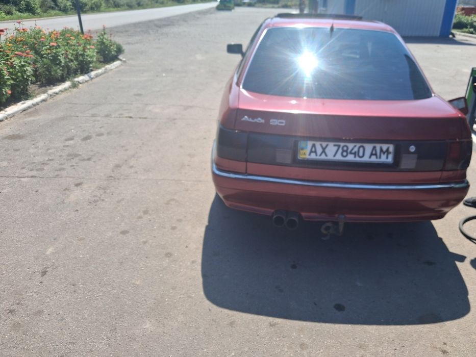Продам Ауди 90 2.3
