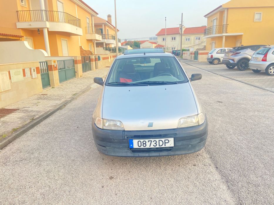 Fiat Punto carro impecável
