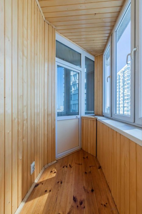 Продам квартиру 125 кв.м. 4х кімн. Харківське шосе 152 Програми