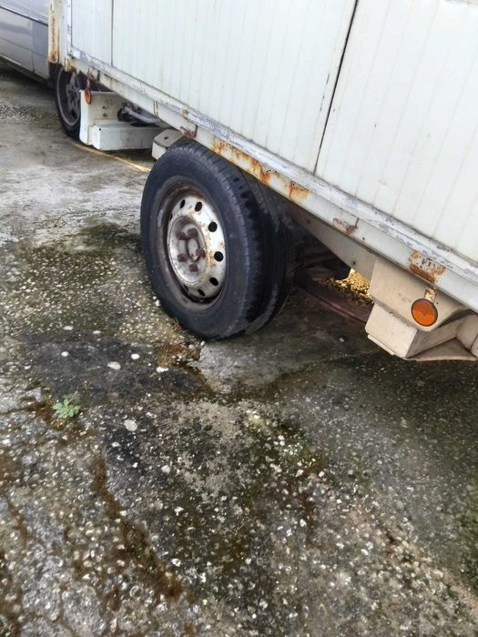 Renault Master 2.5 dci 2003 carinha com avaria