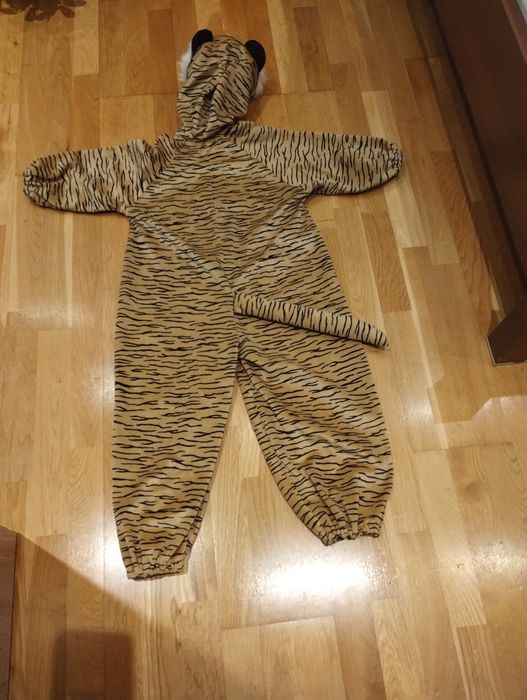 Strój tygryska bardzo milutki. Dla przedszkolaków.