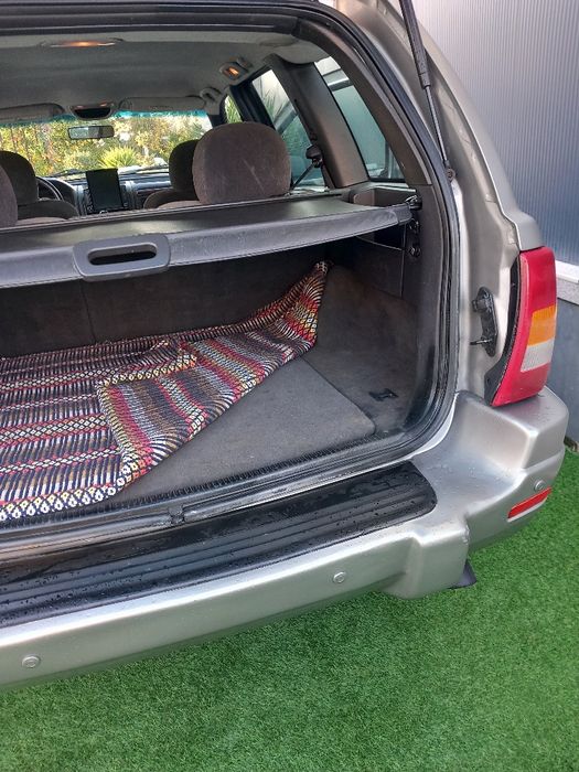 Grande cherokee, carro ideal para uns passeios na natureza