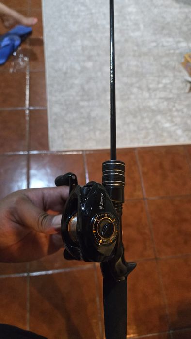 Cana de pesca finess