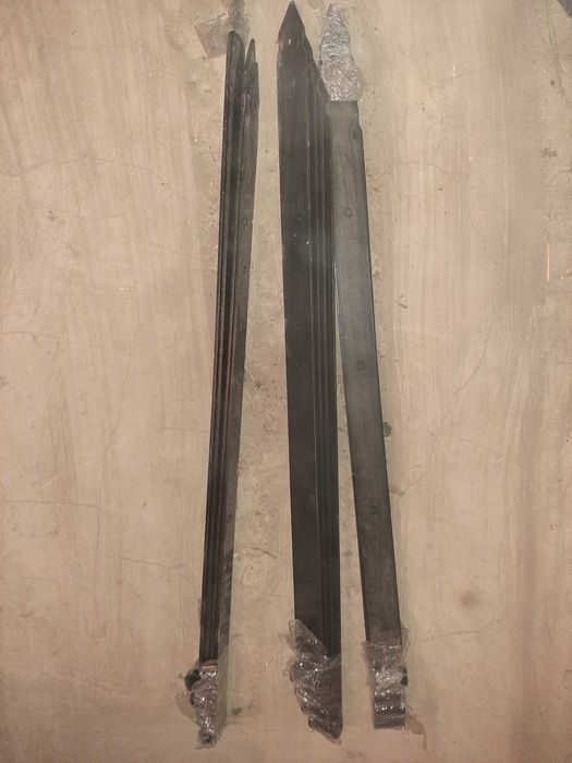 Zawias pasowy do bram 50x1000 mm