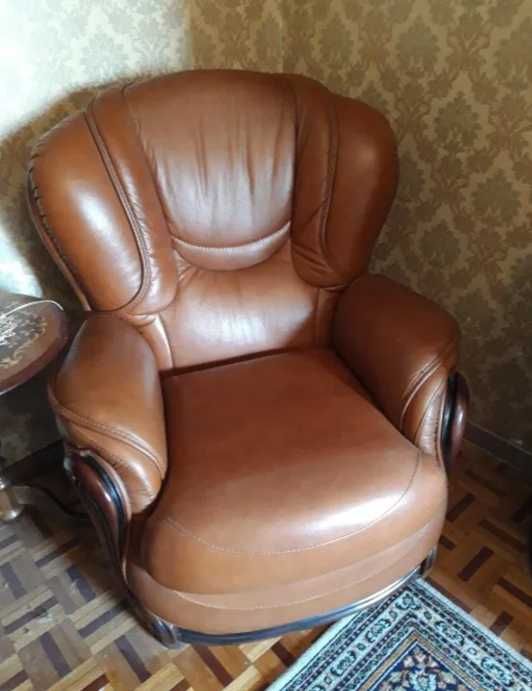 2 Poltronas / Sofá Individual em pele