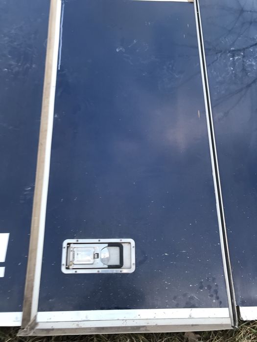 Двери боковые на реф