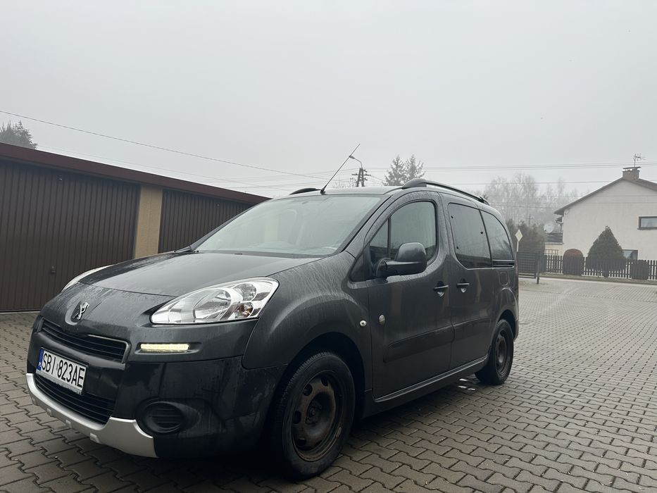 Peugeot partner teepe 1.6 hdi  2kpl opon