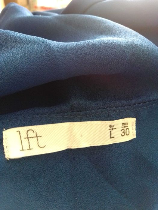 Blusa azul da lefties