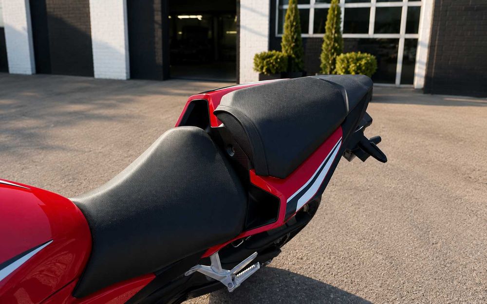 Honda CBR400R, 2020 рік, ABS