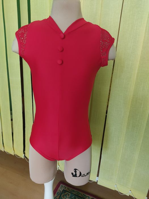 Танцювальна сукня. Дівчата 6-9 років