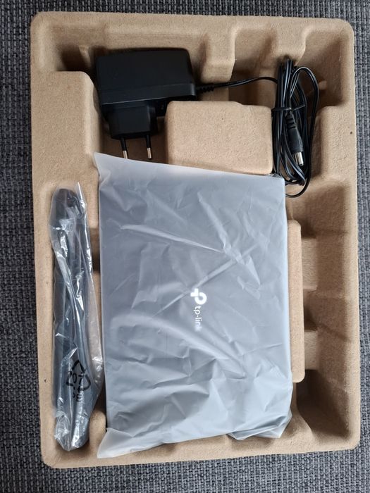 Router TP-LINK Archer MR402 2.4 / 5 GHz, Wi-Fi Mesh, Gniazdo SIM.