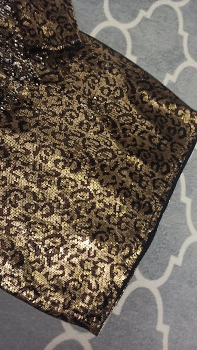 Sukienka cekiny sylwestrowa odkryte plecy nowa Reserved r. L