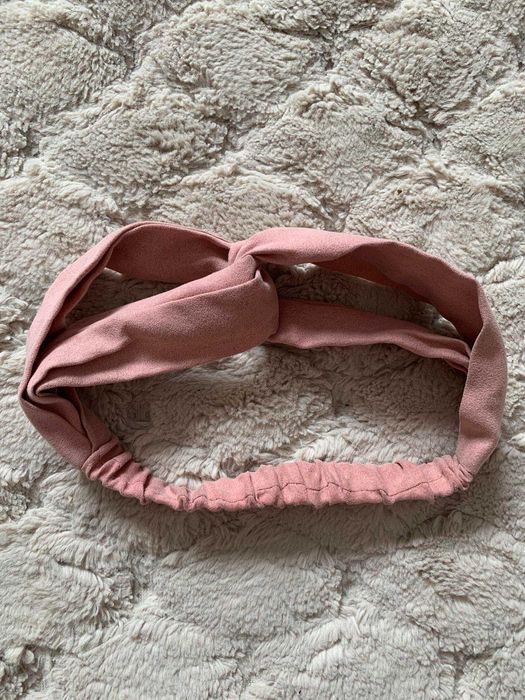 Różowa pudrowy róż opaska na głowę do włosów dla osoby dorosłej