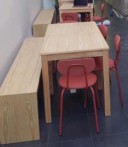 Mobília completa para café/restaurante – como nova