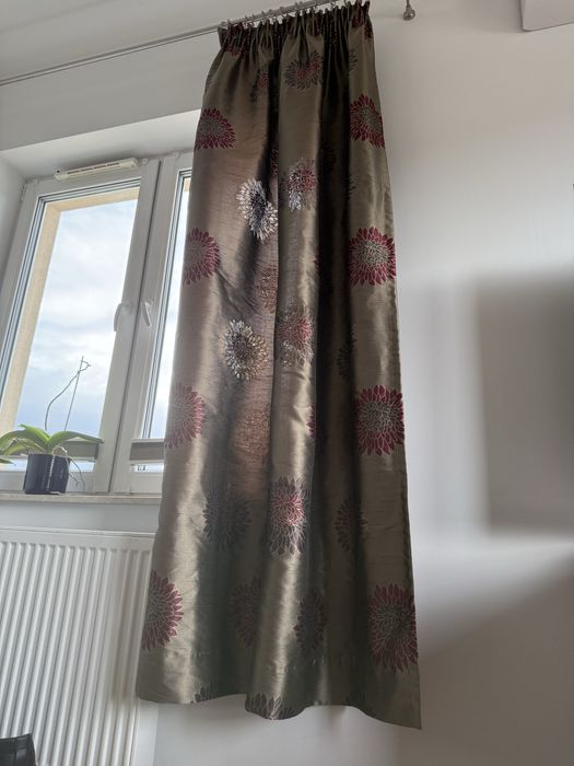 Zaslony zaciemniajace