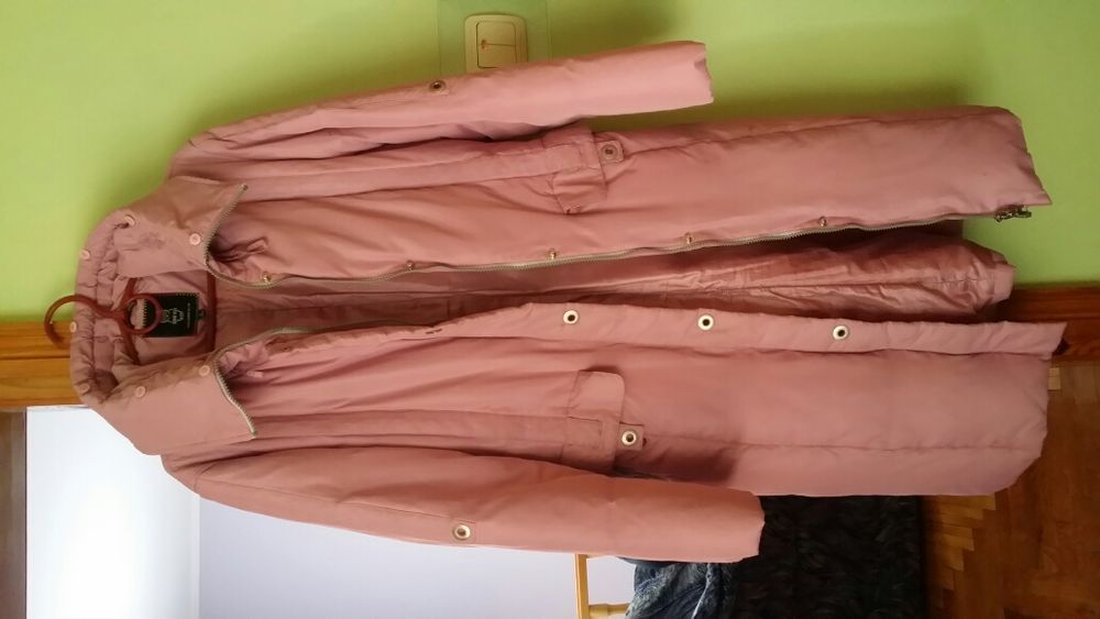 Пуховик пальто жіночий  Snow  Размер S. Пуховик женский