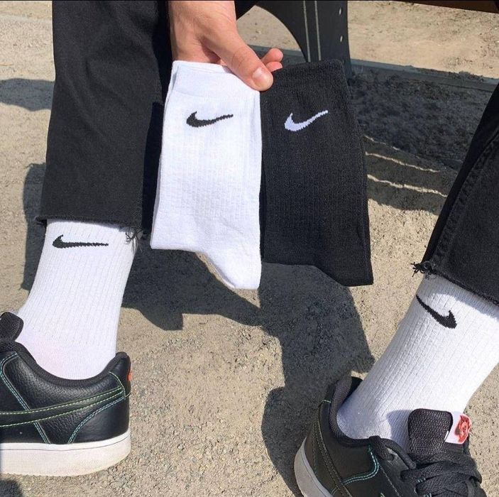 Білі шкарпетки Nike оригінал