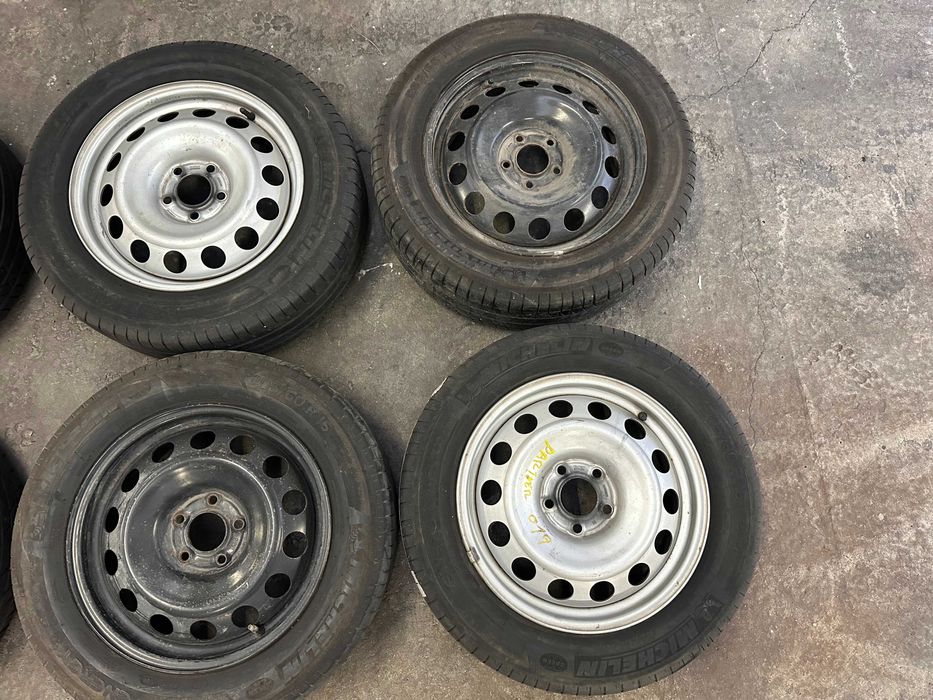 Jantes + Pneus 205/60/R16