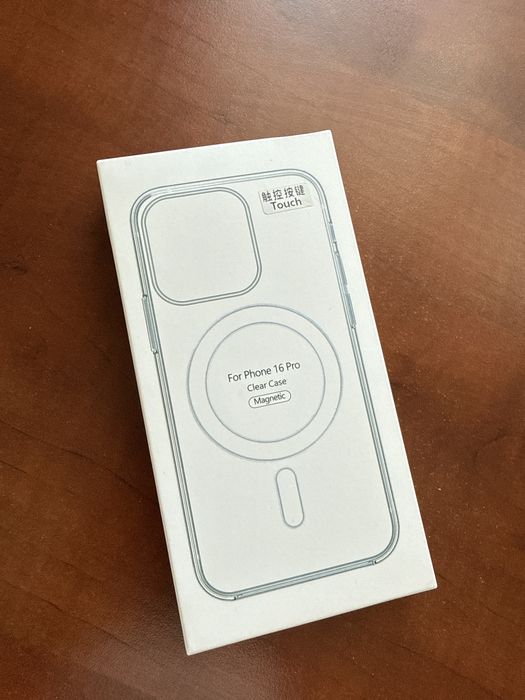 чохол на iphone 16 прозорий