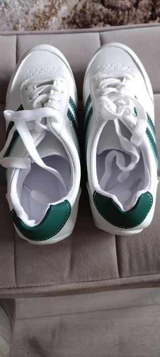 Buty sportowe  nowe