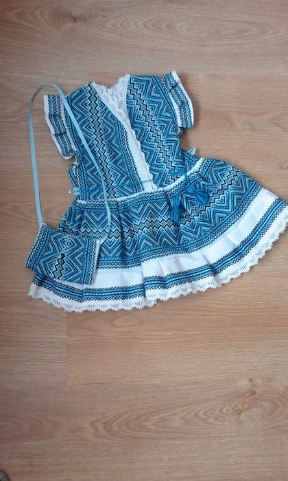 Плаття вишите для дівчинки 2-3 роки