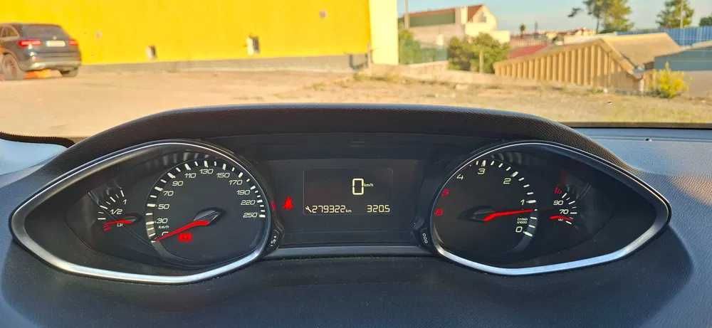 Peugeot 308 II SW 1.6 BlueHDi 120 cv — photo 5