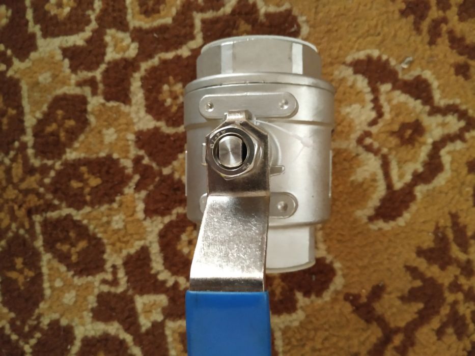 Шаровый кран муфтовый нержавеющий  Ду 32 мм Ру 16 кгс/см2