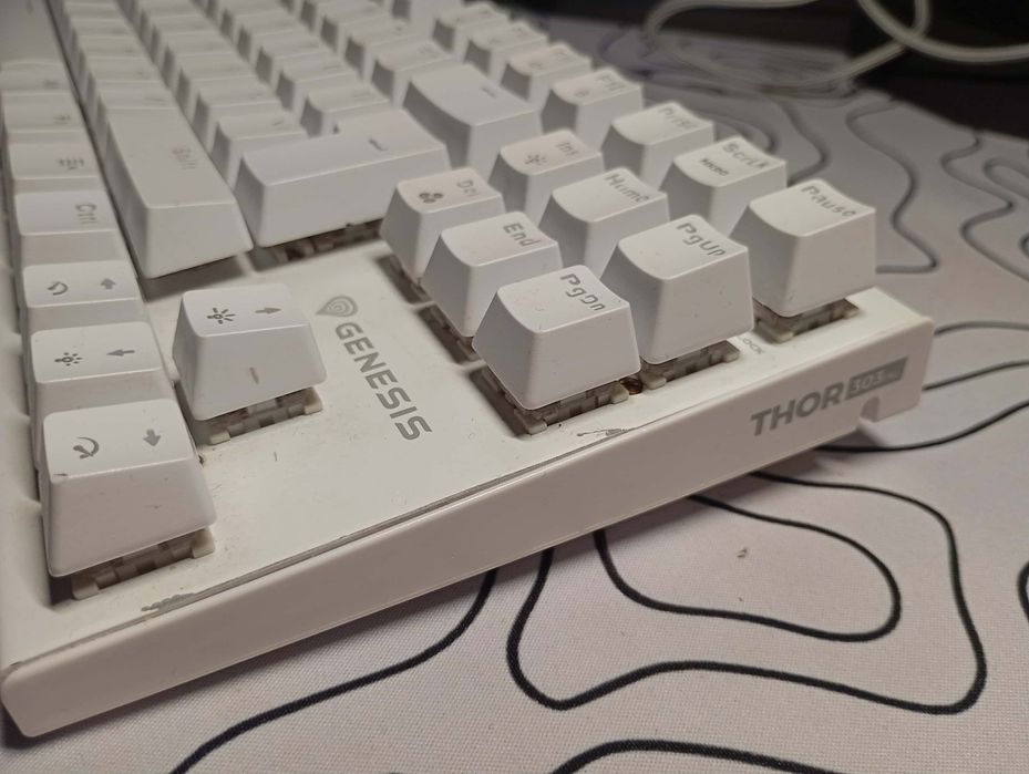 Klawiatura komputerowa Genesis Thor LED