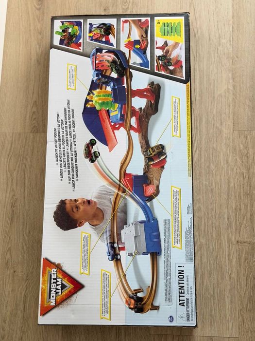 Трек Монстр Джем Суперзаряджені перегони Monster Jam Supercharge Speedway Playset