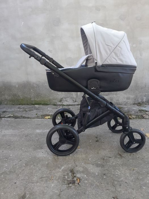 Коляска  2 в 1. Зима/лето