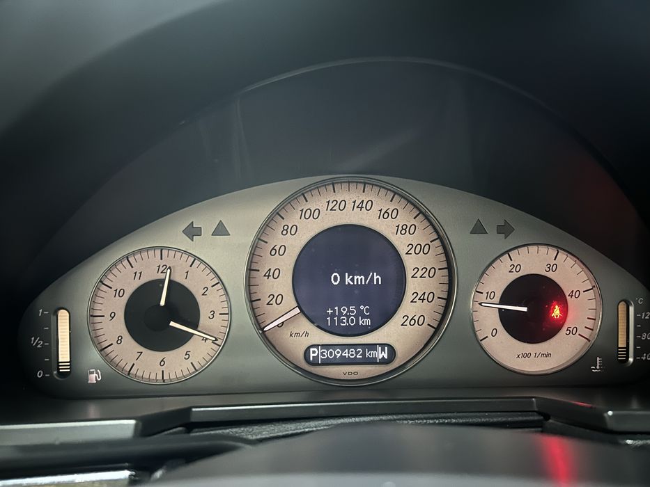 Mercedes-Benz E 270 Avantgarde