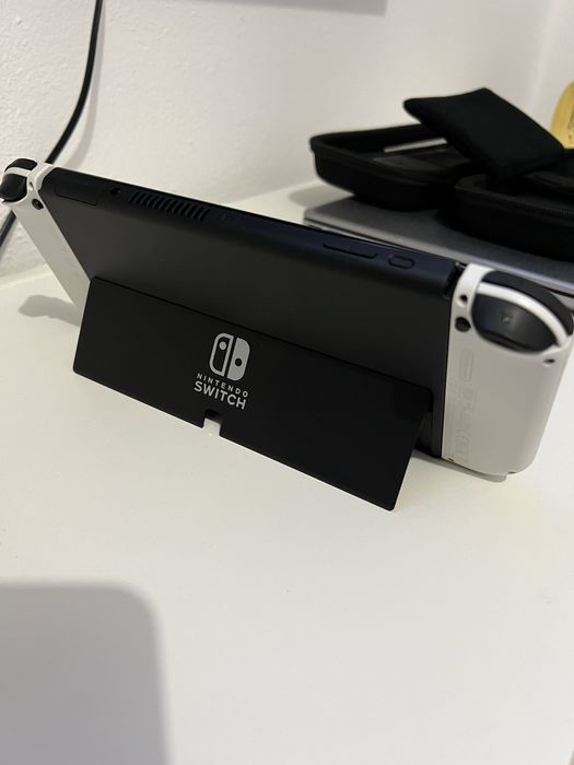 Nintendo switch oled  NOVA