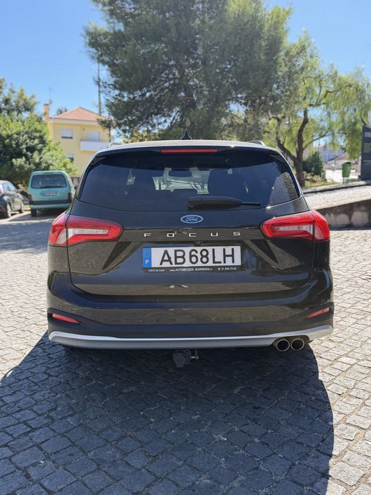 Ford Focus SW 1.5 EcoBlue Active (2020) – 101.000 km  Com garantia de stand de 16 meses de todas as peças.