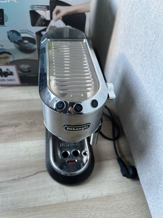 Máquina de café espresso manual Dedica Style