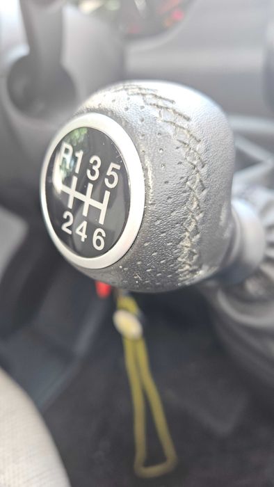 Autocaravana Dethleffs trend,perfilada,com 2327 km