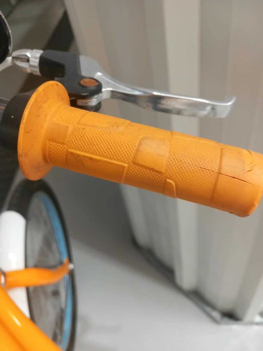 Bicicleta de criança marca Giant importada dos EUA
