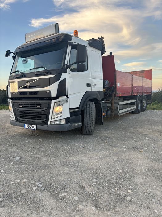 Camiao Volvo Fm370