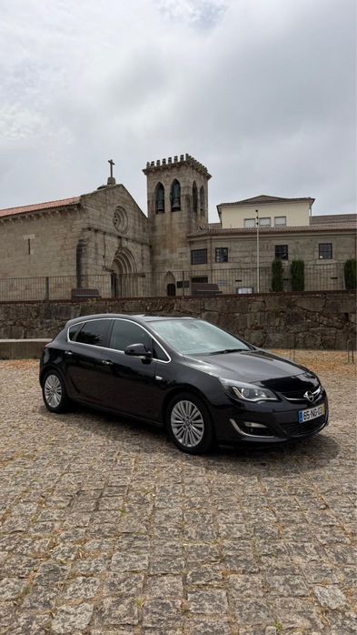 Opel Astra  J  2012/10