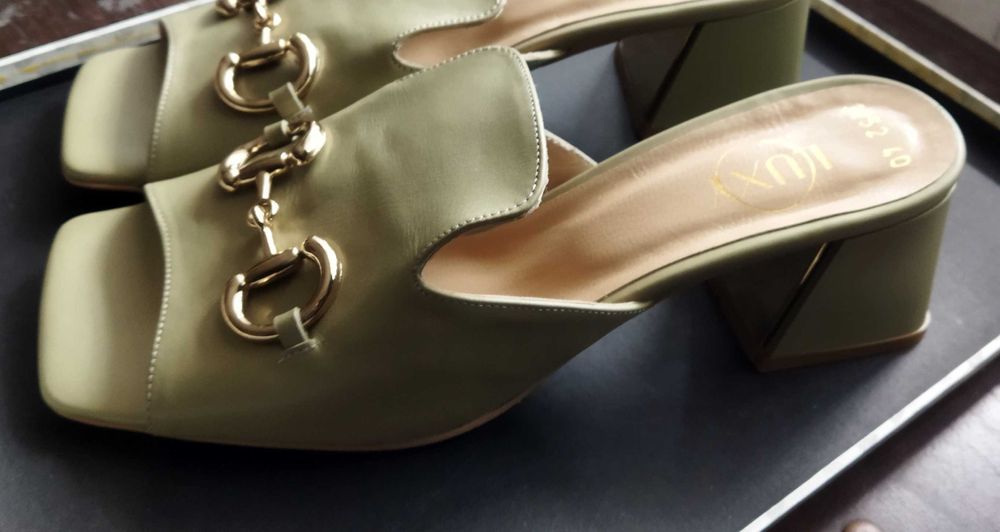 босоніжки шкіряні босоножки кожаные 40р