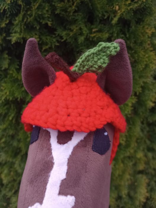 Czapeczka Jabłuszko dla hobby horse A4