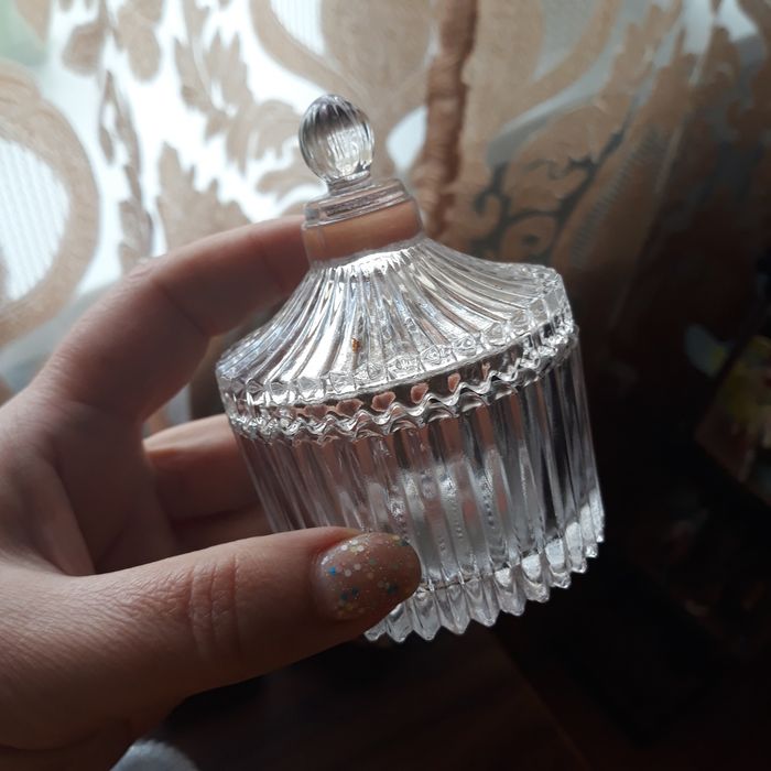 Солонка, ємність для солі