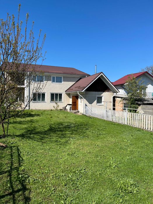 2 поверх. будинок з ділянкою на 689 кв. м. с. Наконечне Перше (Яворів)